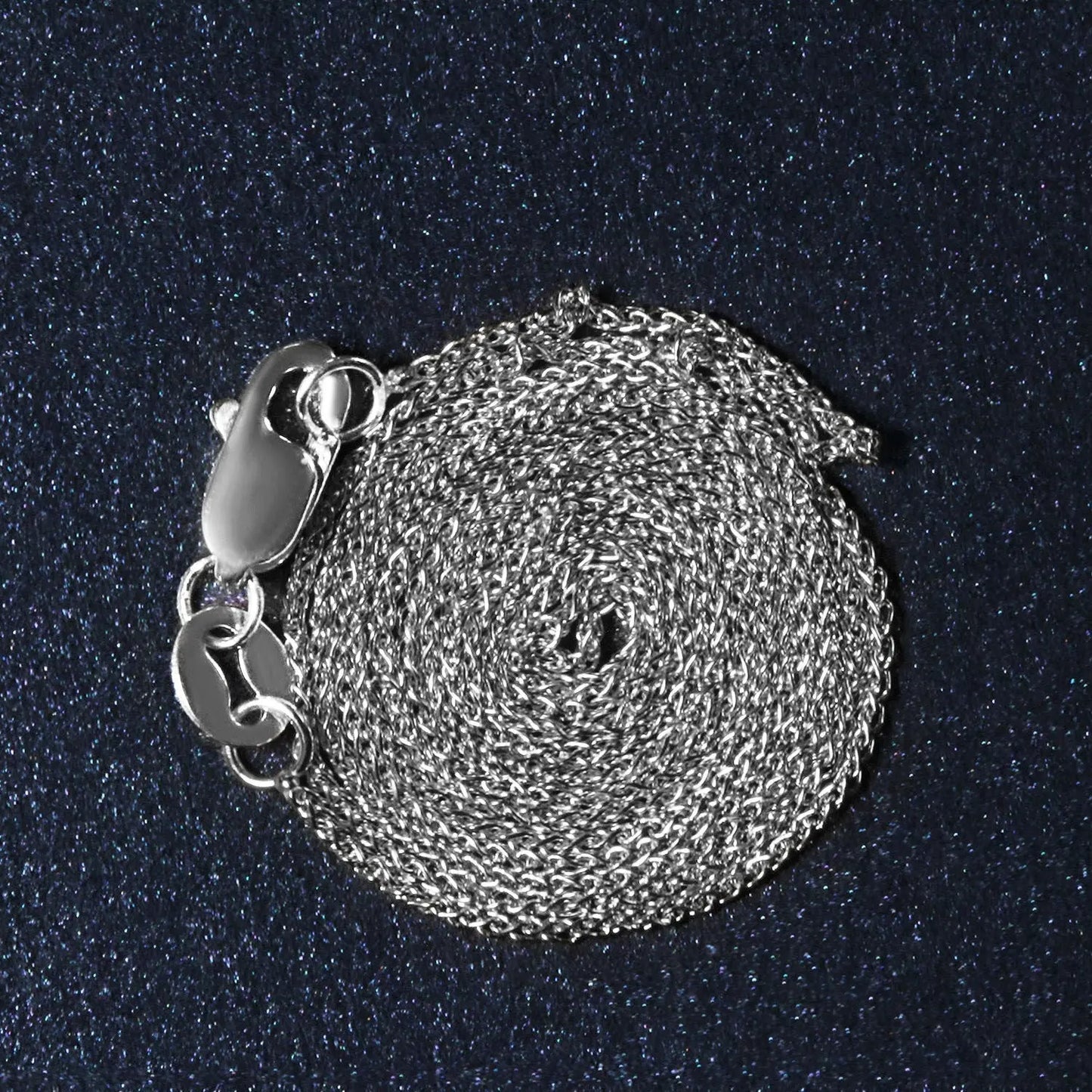 14k White Gold Round Wheat Chain (0.80 mm) RCJ Chains CELESTIA LUXE JEWELLERS