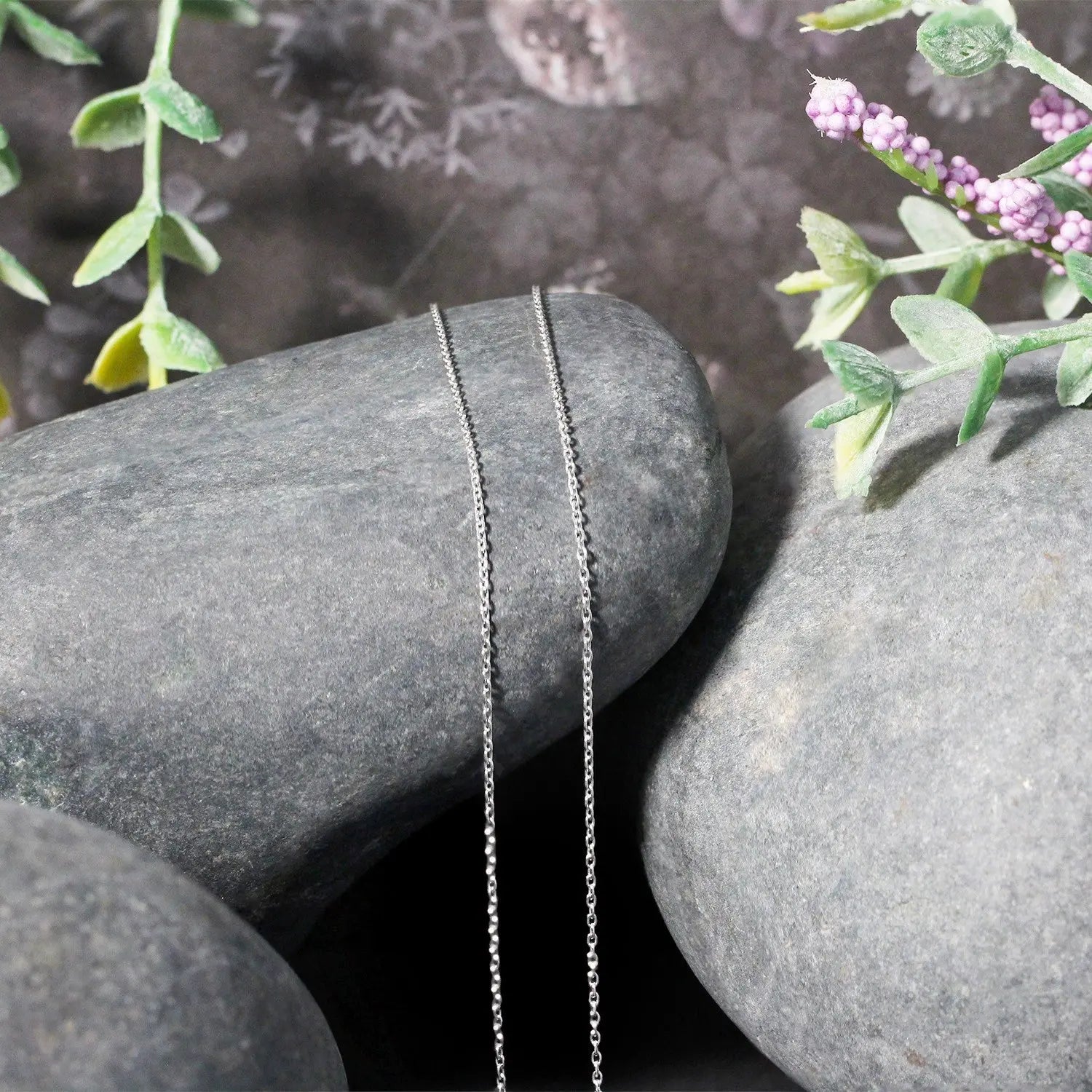 10k White Gold Oval Cable Link Chain (0.97 mm) RCJ Chains  CELESTIA LUXE JEWELLERS