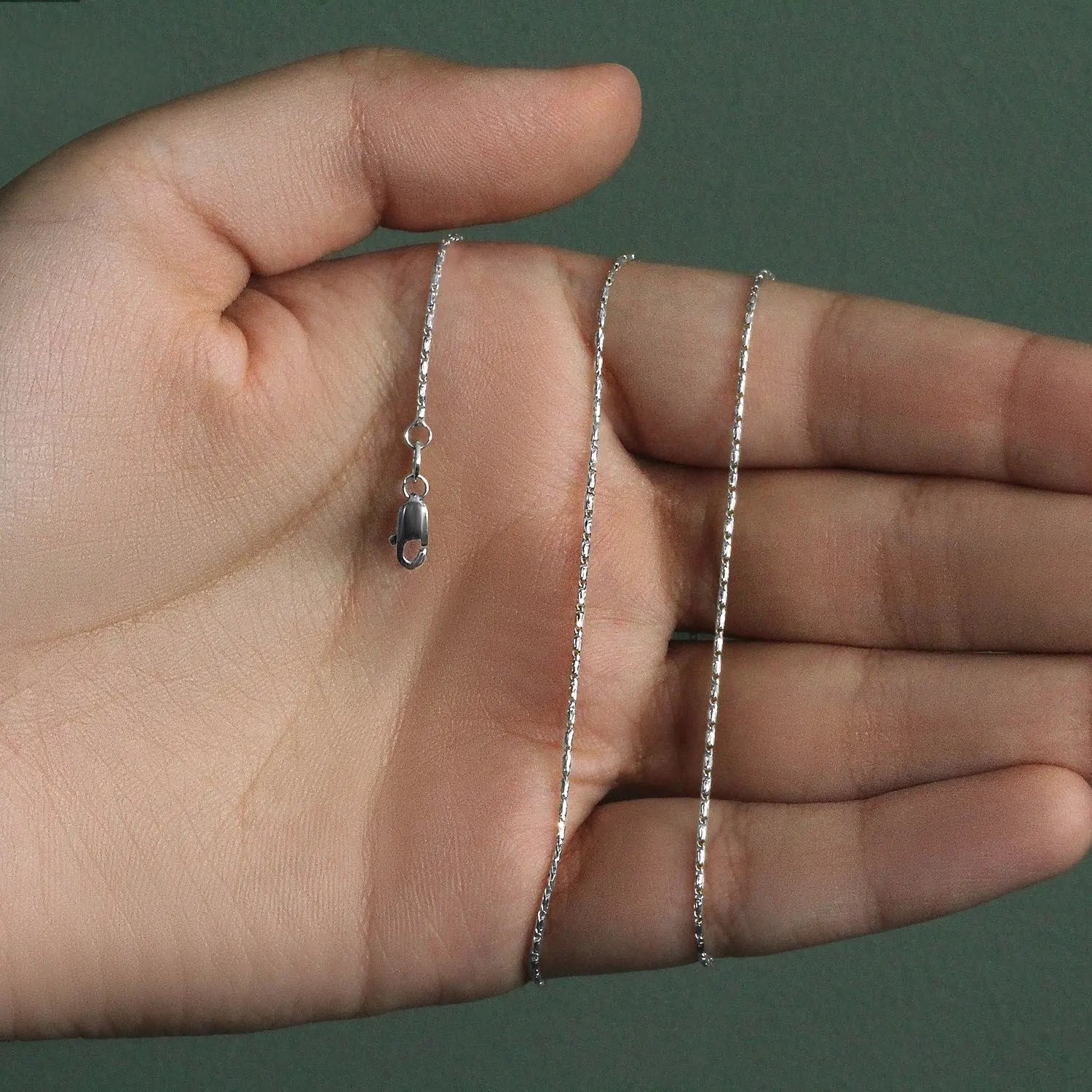 14k White Gold Lumina Pendant Chain (0.90 mm) RCJ Chains  CELESTIA LUXE JEWELLERS
