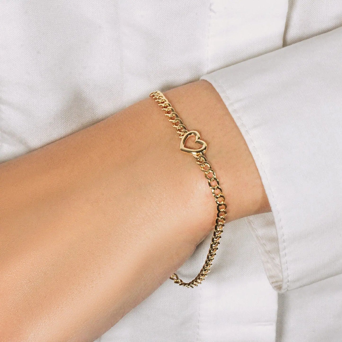 14k Yellow Gold 7 inch Curb Chain Bracelet with Heart (3.40 mm) RCJ Bracelets  CELESTIA LUXE JEWELLERS