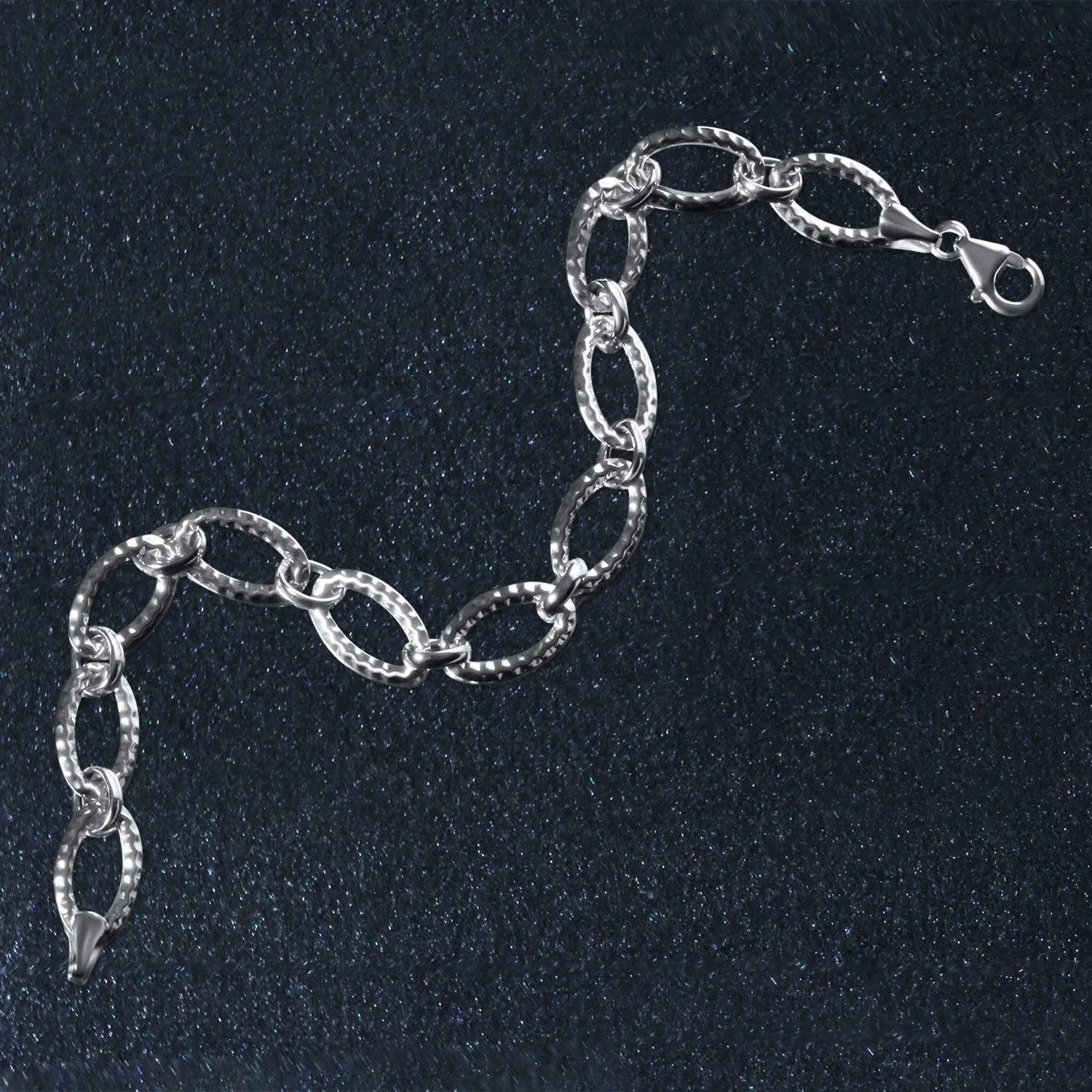 Textured Oval Link Bracelet in 14k White Gold (8.60 mm) RCJ Bracelets  CELESTIA LUXE JEWELLERS